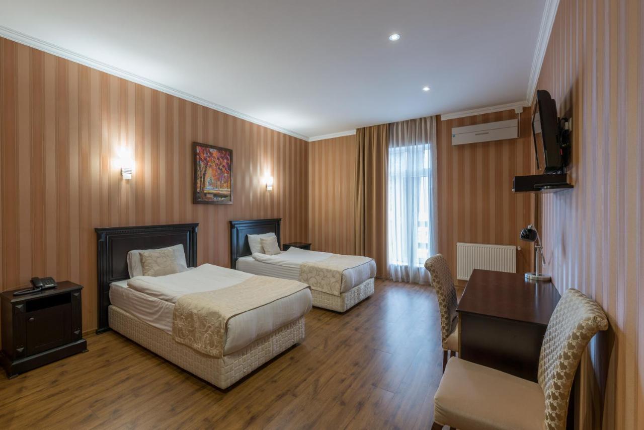 Garden View Hotel Tbilisi ภายนอก รูปภาพ