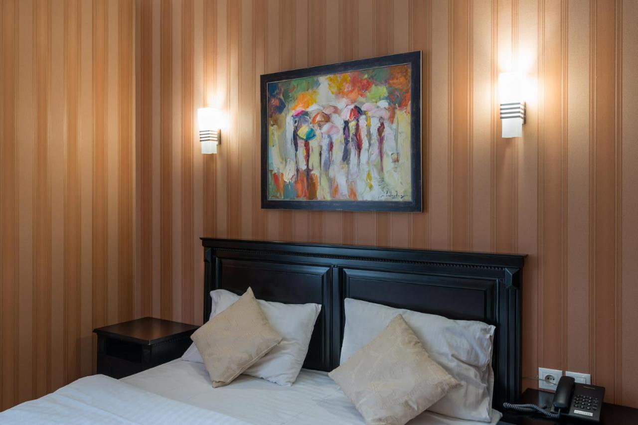 Garden View Hotel Tbilisi ภายนอก รูปภาพ