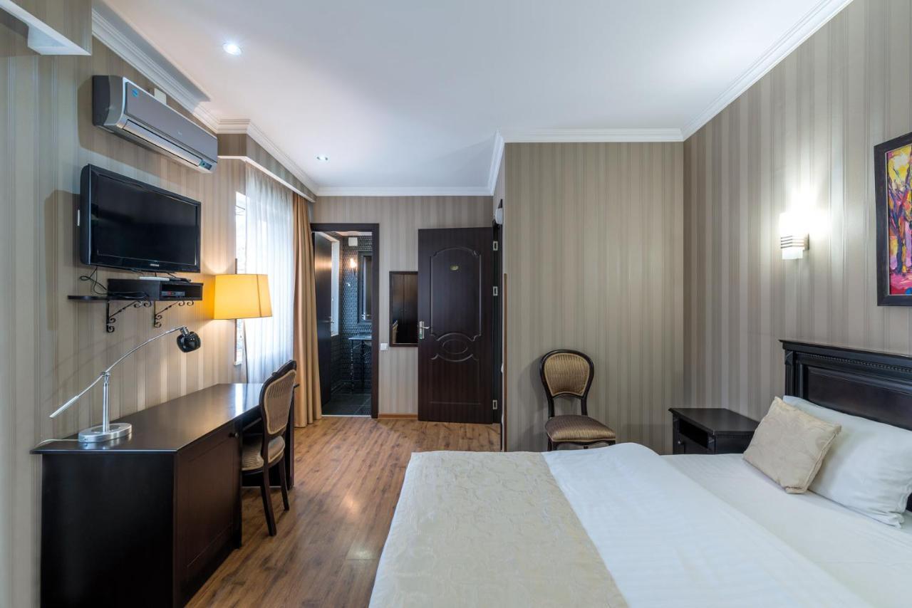 Garden View Hotel Tbilisi ภายนอก รูปภาพ