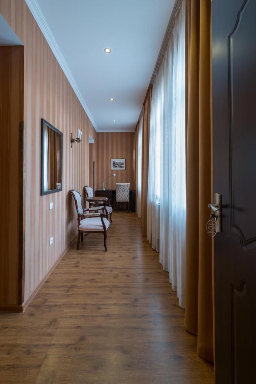 Garden View Hotel Tbilisi ภายนอก รูปภาพ